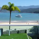 Suites Ancoras Bar